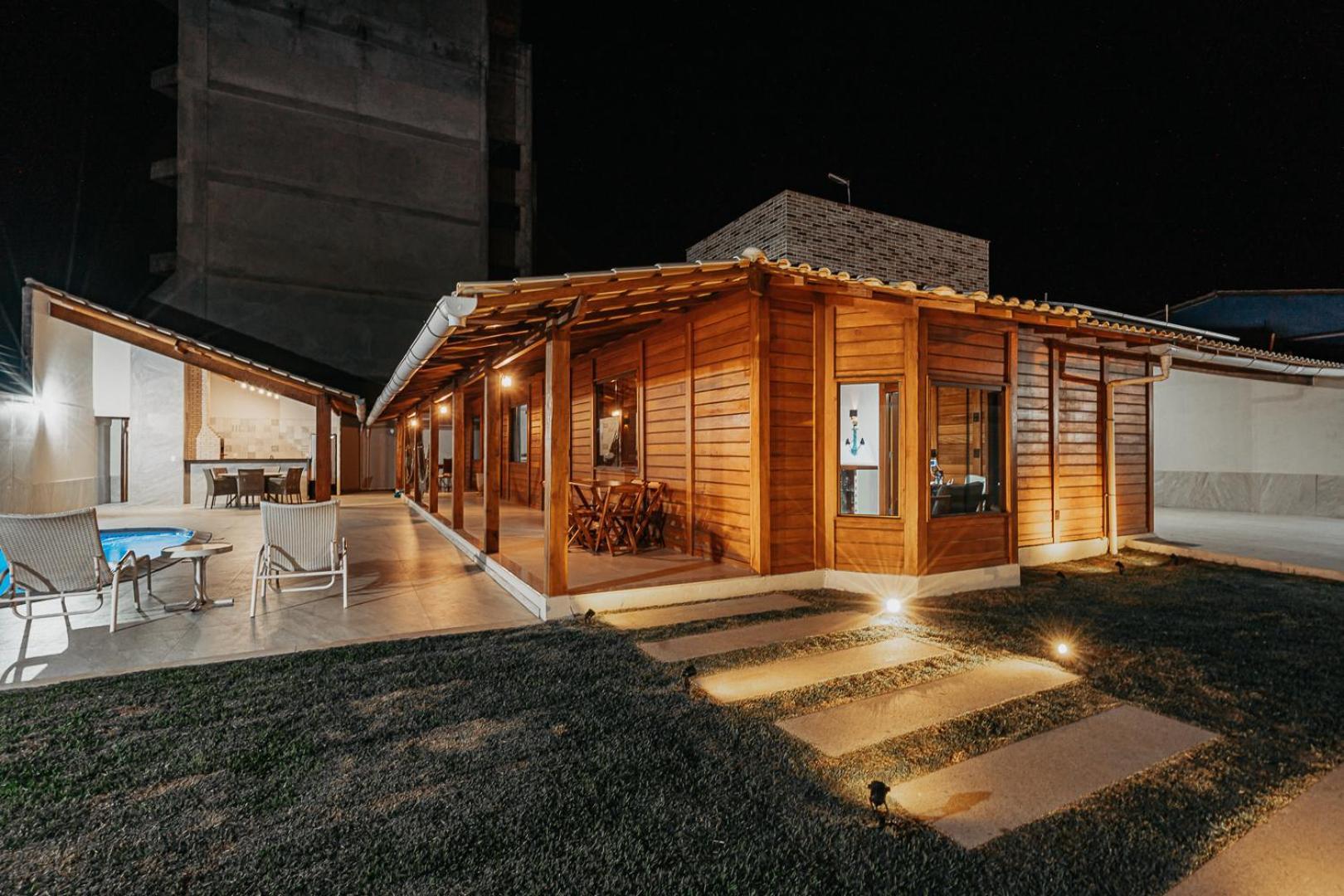Casadecastelhanos, Quadra Do Mar De Castelhanos, 4 Suites Com Ar, Churrasqueira, Piscina, Hidromassagem, Cozinha Integrada Gourmet Ideal Para Familia E Amigos Anchieta  Ngoại thất bức ảnh