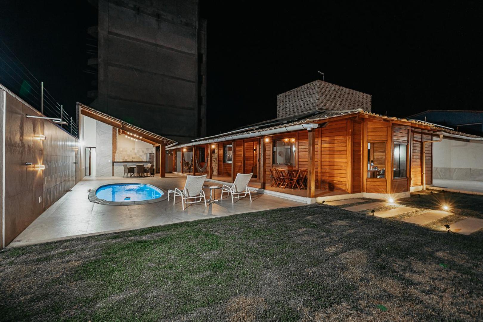 Casadecastelhanos, Quadra Do Mar De Castelhanos, 4 Suites Com Ar, Churrasqueira, Piscina, Hidromassagem, Cozinha Integrada Gourmet Ideal Para Familia E Amigos Anchieta  Ngoại thất bức ảnh