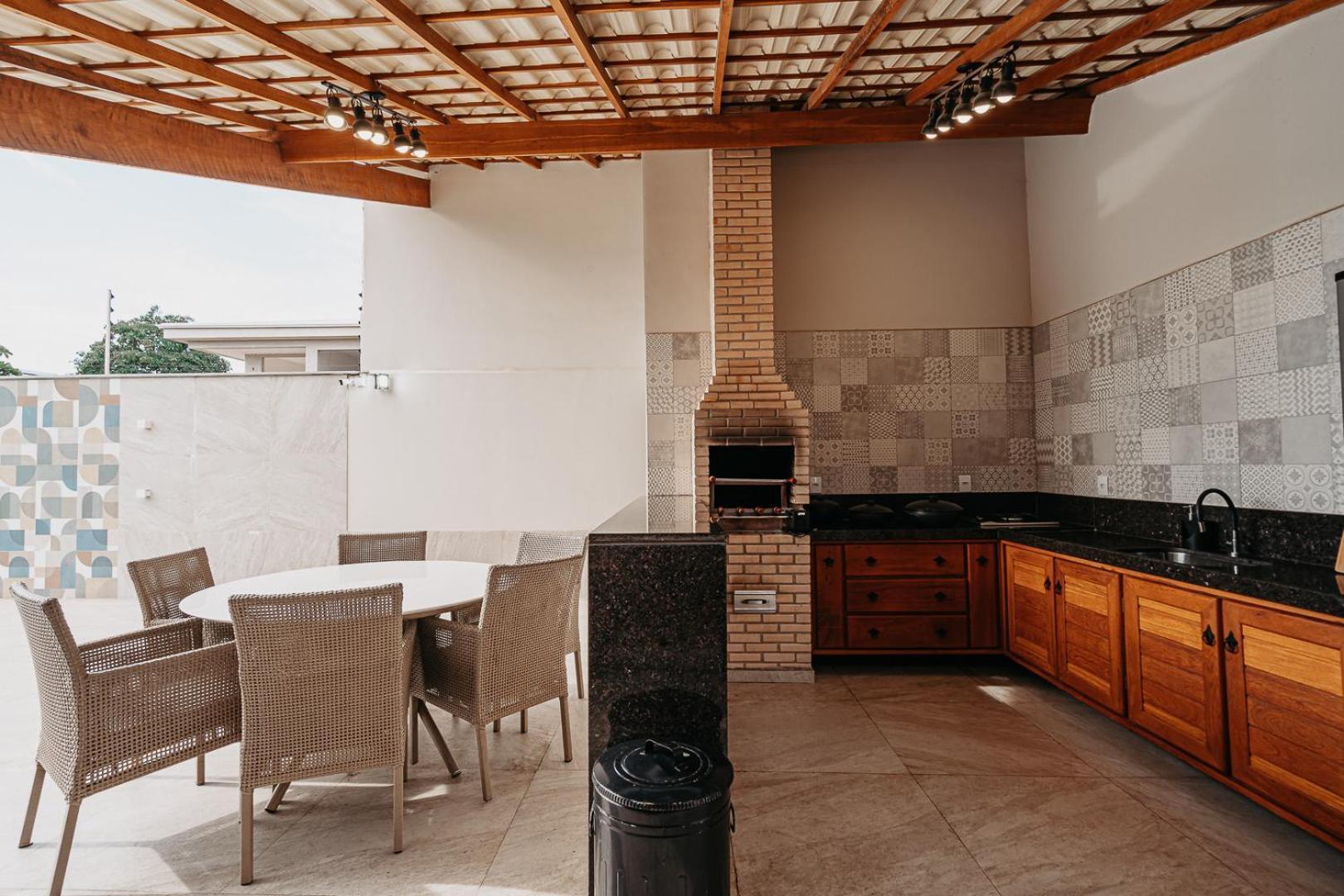 Casadecastelhanos, Quadra Do Mar De Castelhanos, 4 Suites Com Ar, Churrasqueira, Piscina, Hidromassagem, Cozinha Integrada Gourmet Ideal Para Familia E Amigos Anchieta  Ngoại thất bức ảnh