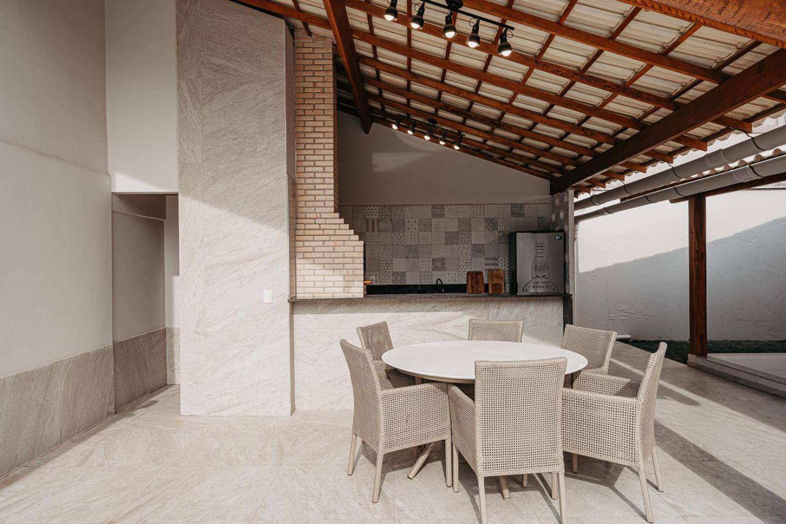 Casadecastelhanos, Quadra Do Mar De Castelhanos, 4 Suites Com Ar, Churrasqueira, Piscina, Hidromassagem, Cozinha Integrada Gourmet Ideal Para Familia E Amigos Anchieta  Ngoại thất bức ảnh