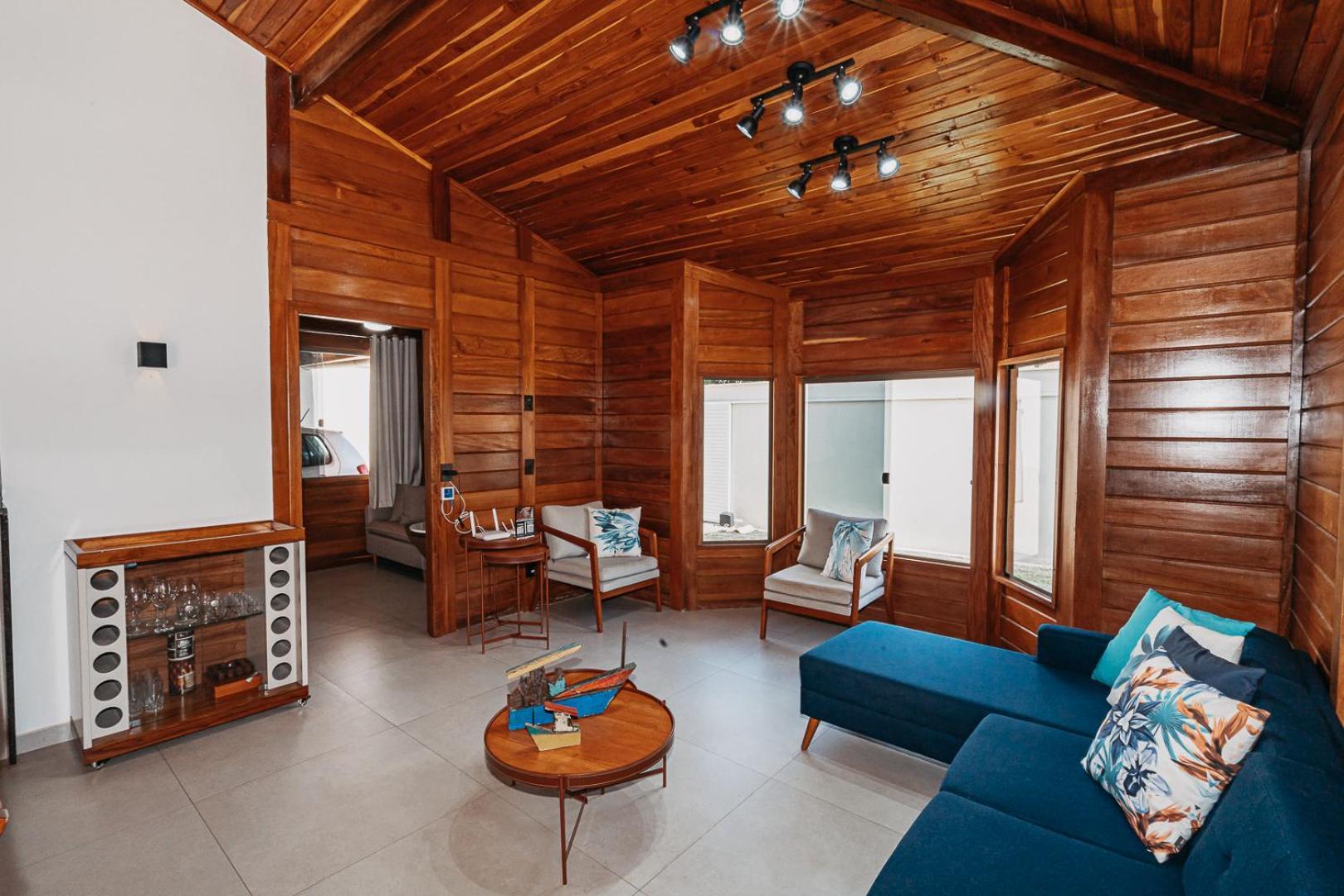 Casadecastelhanos, Quadra Do Mar De Castelhanos, 4 Suites Com Ar, Churrasqueira, Piscina, Hidromassagem, Cozinha Integrada Gourmet Ideal Para Familia E Amigos Anchieta  Ngoại thất bức ảnh
